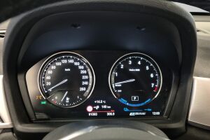 BMW X1 esikatselu 19