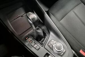 BMW X1 esikatselu 11
