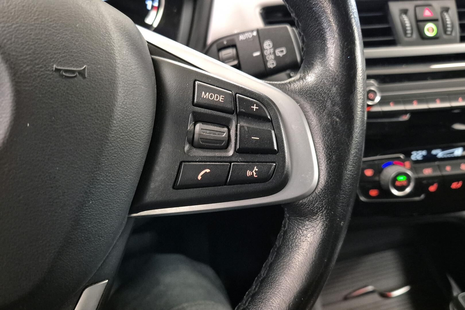 BMW X1 iso kuva 22