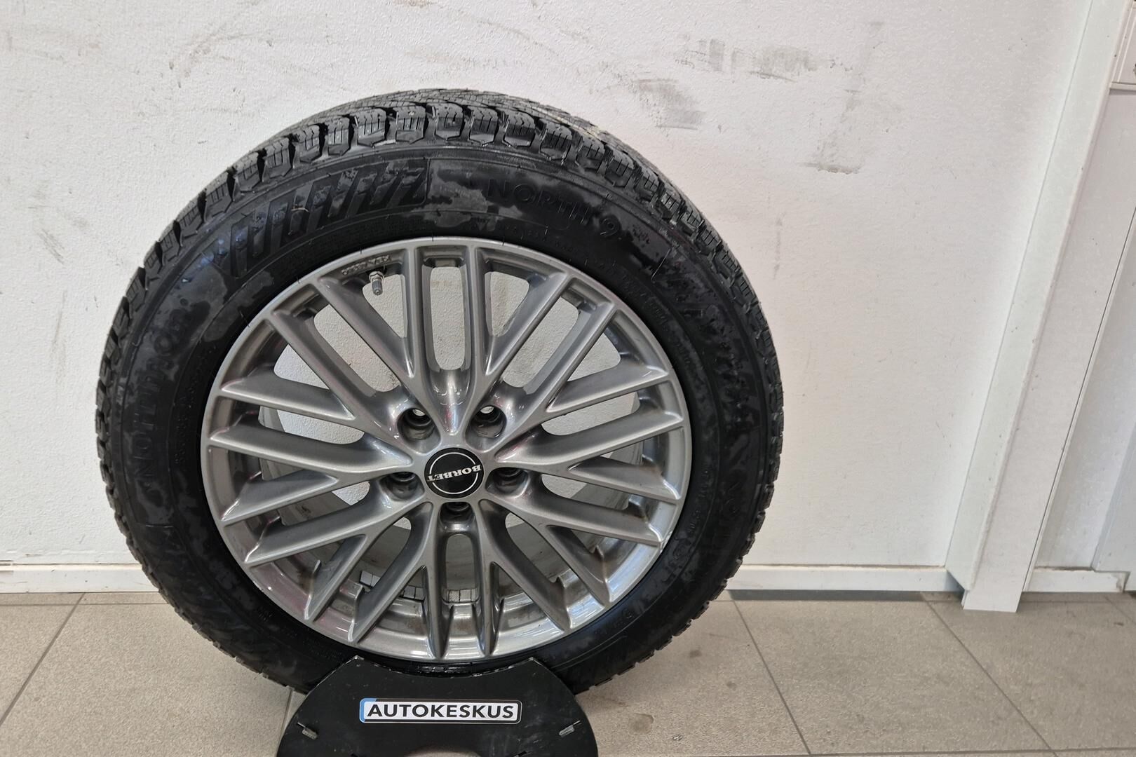 BMW X1 iso kuva 25