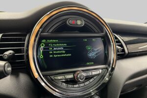 Mini Cooper esikatselu 17