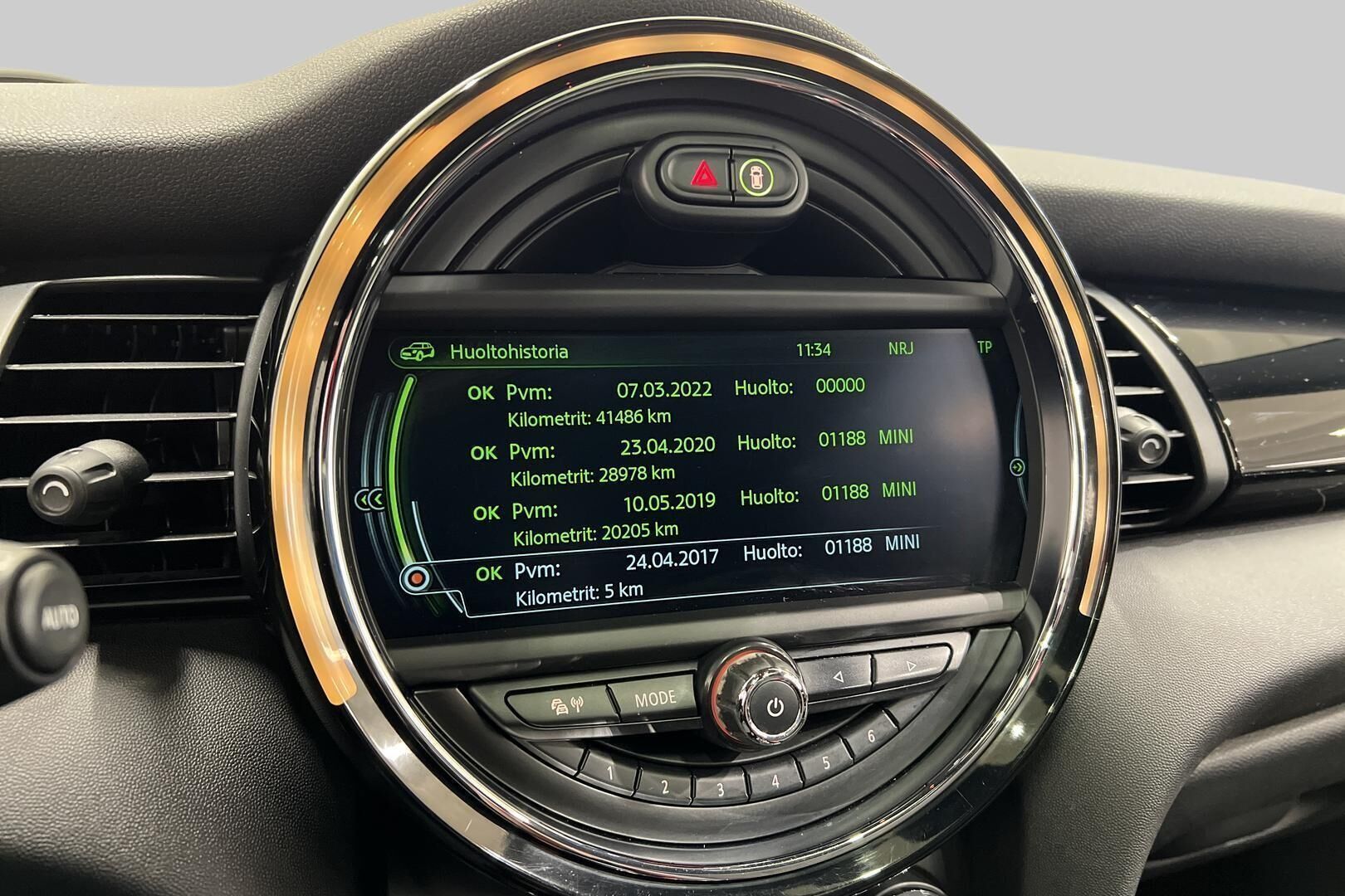 Mini Cooper iso kuva 19