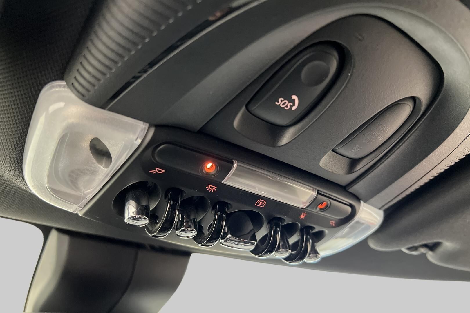 Mini Cooper iso kuva 25