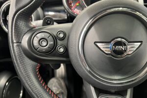 Mini Cooper esikatselu 26