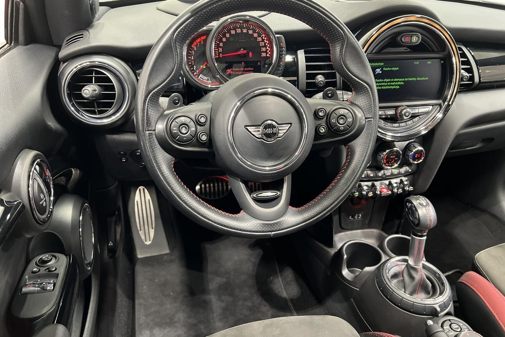 Mini Cooper iso kuva 39