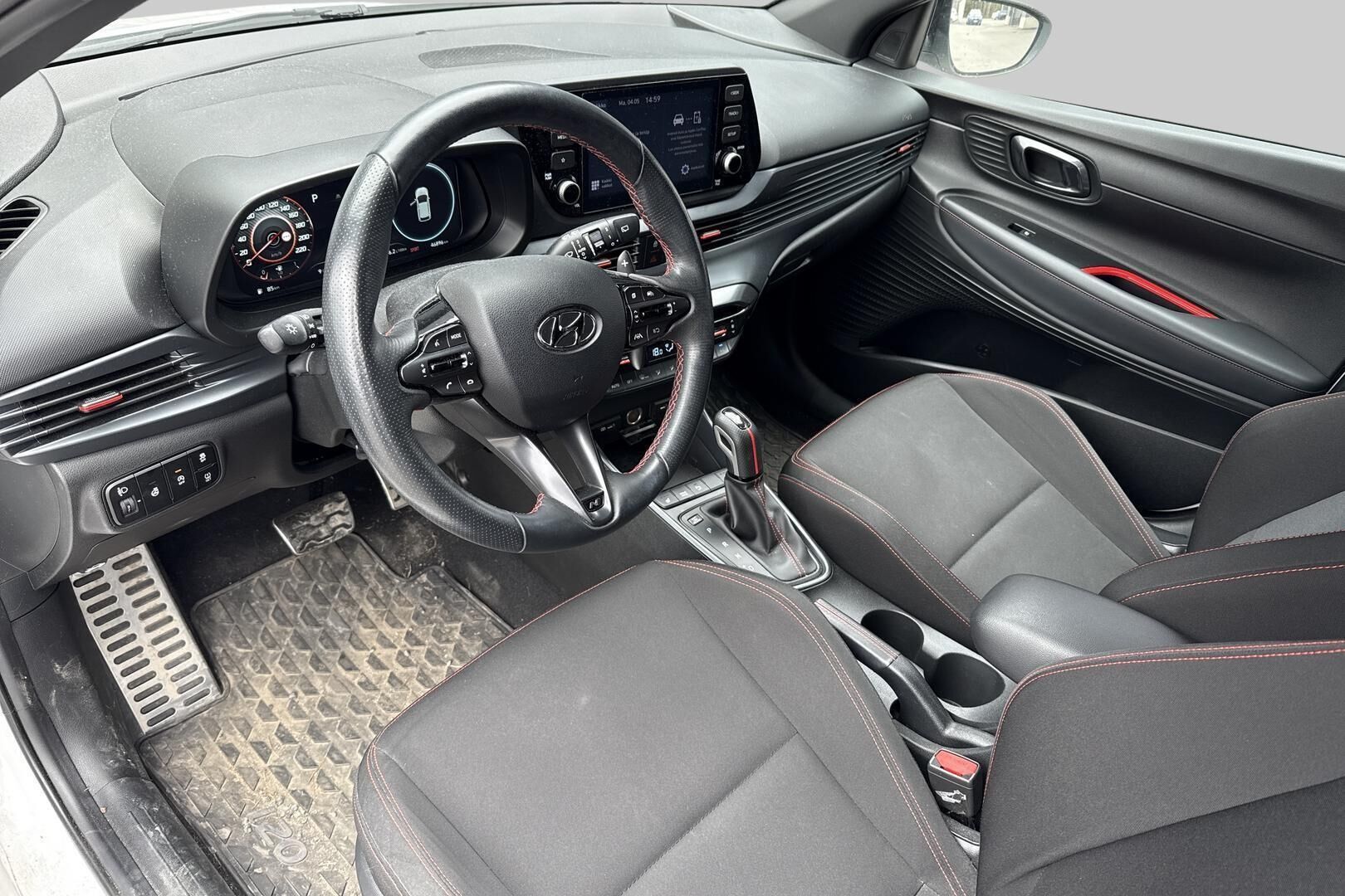 Hyundai i20 Hatchback iso kuva 2