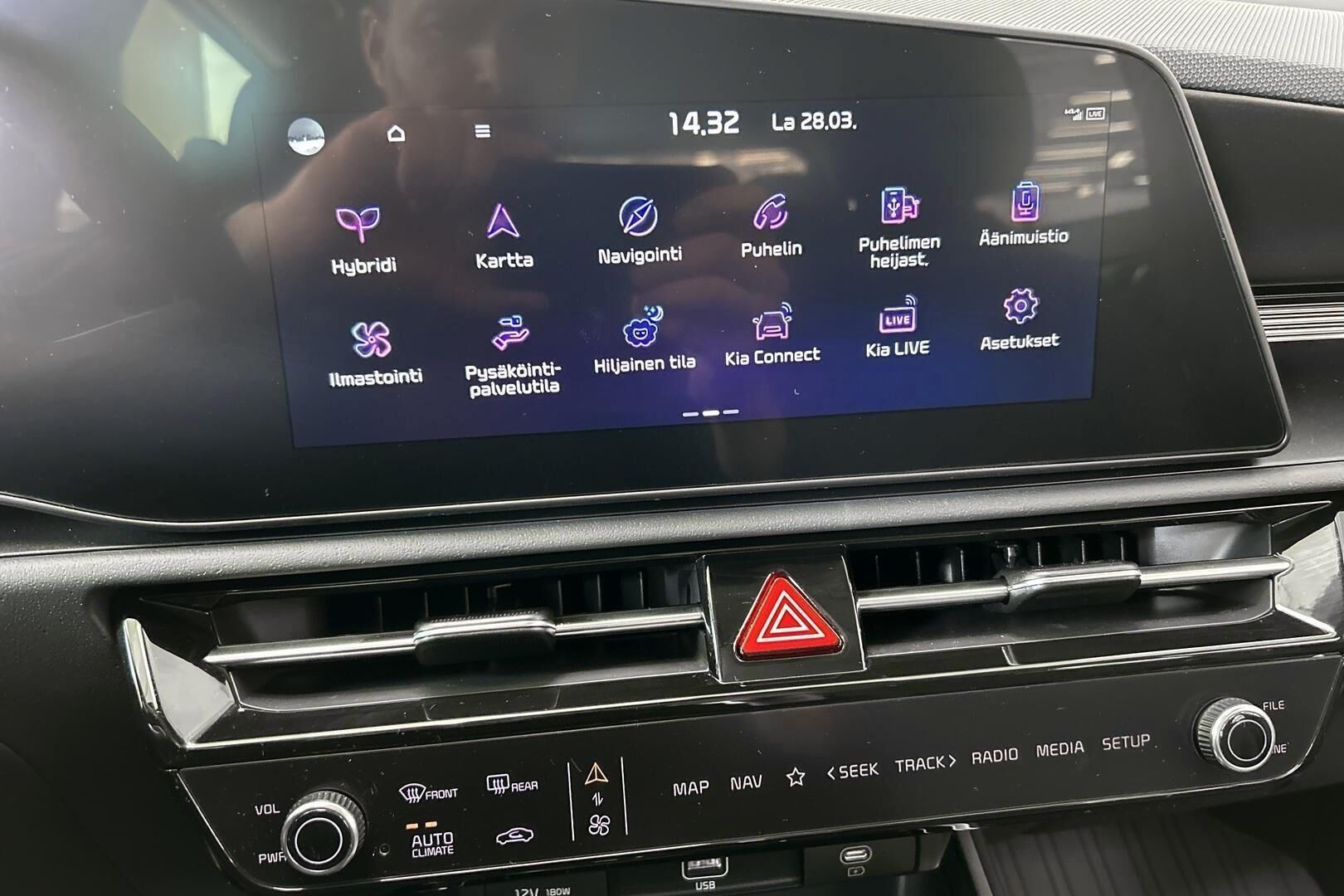 Kia Niro iso kuva 16