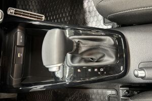 Kia Stonic esikatselu 15