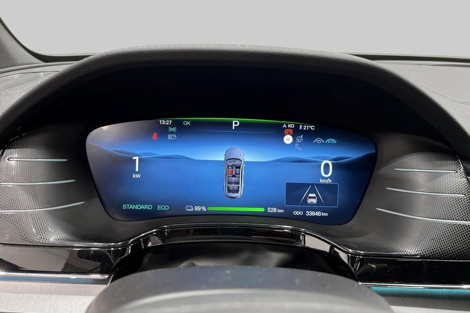 BYD TANG iso kuva 14