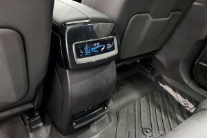 BYD TANG esikatselu 45