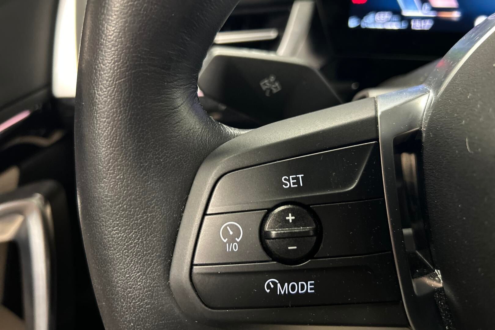 BMW X1 iso kuva 21