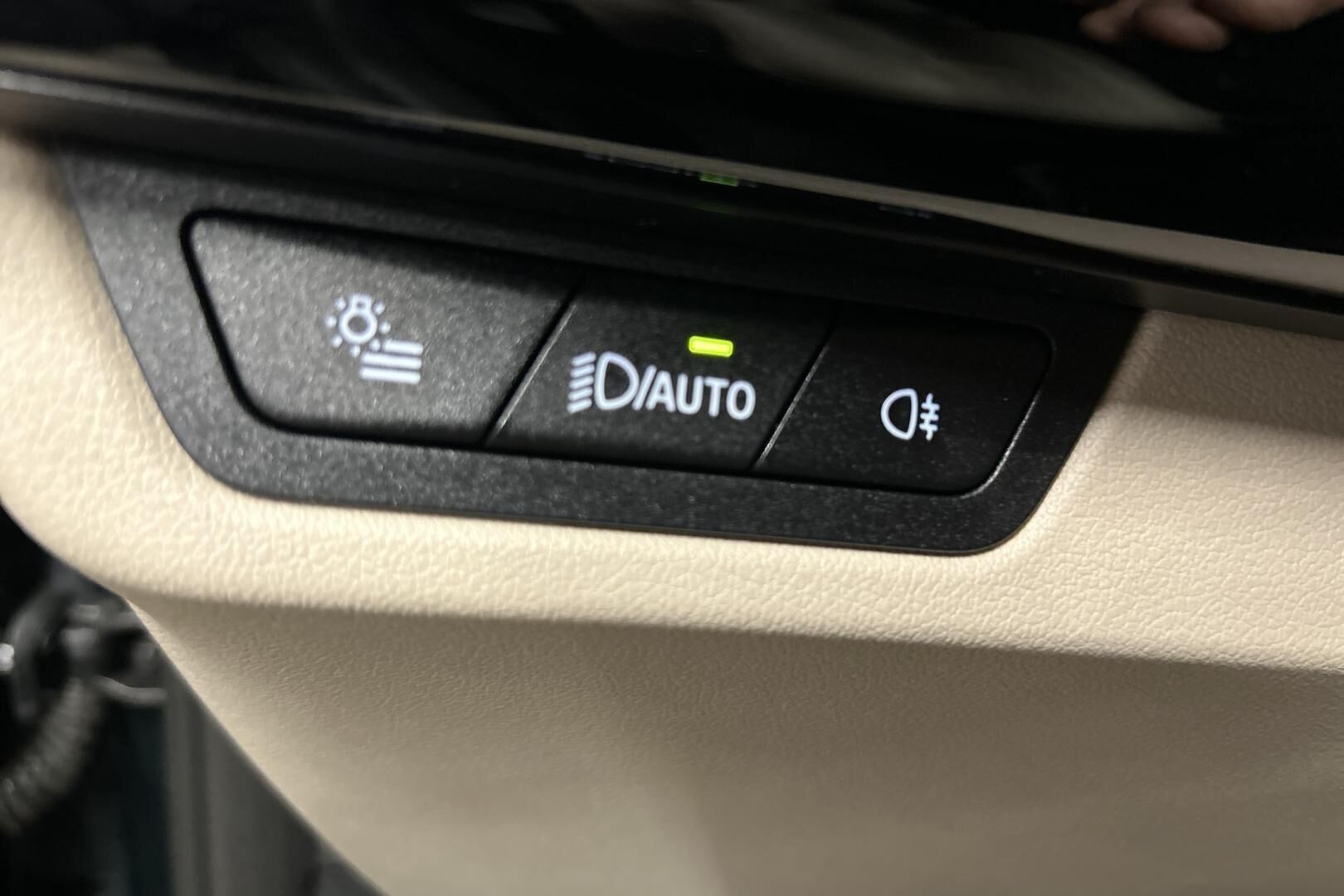 BMW X1 iso kuva 22
