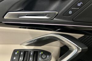 BMW X1 esikatselu 23