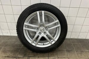 BMW X1 esikatselu 30