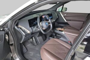 BMW iX esikatselu 1