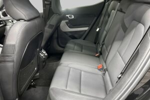 Polestar 2 esikatselu 10
