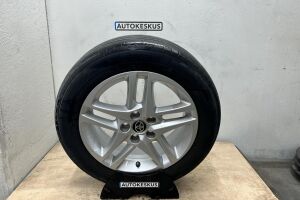 Toyota C-HR esikatselu 21