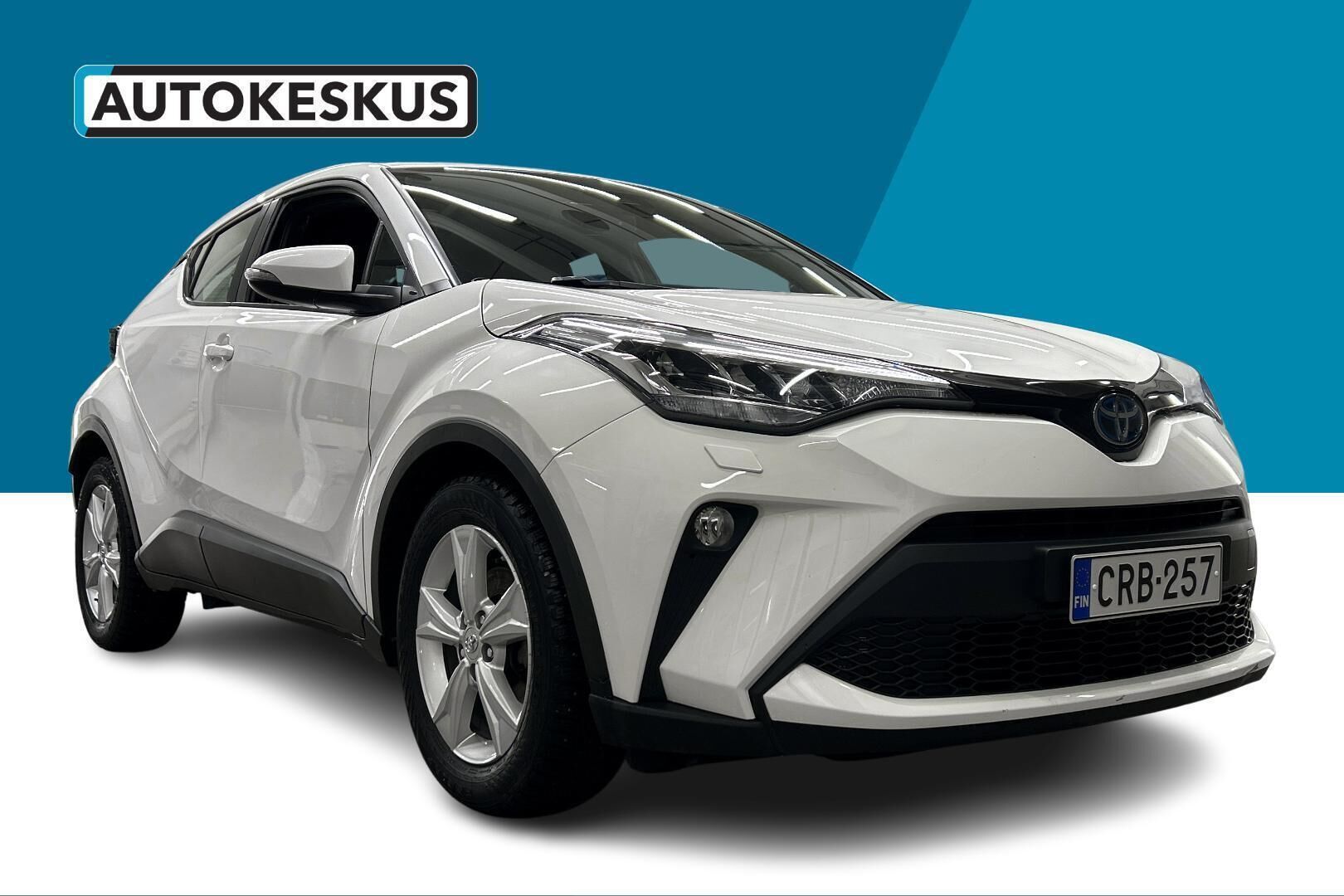 Toyota C-HR iso kuva 3