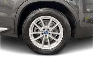 BMW X3 esikatselu 12