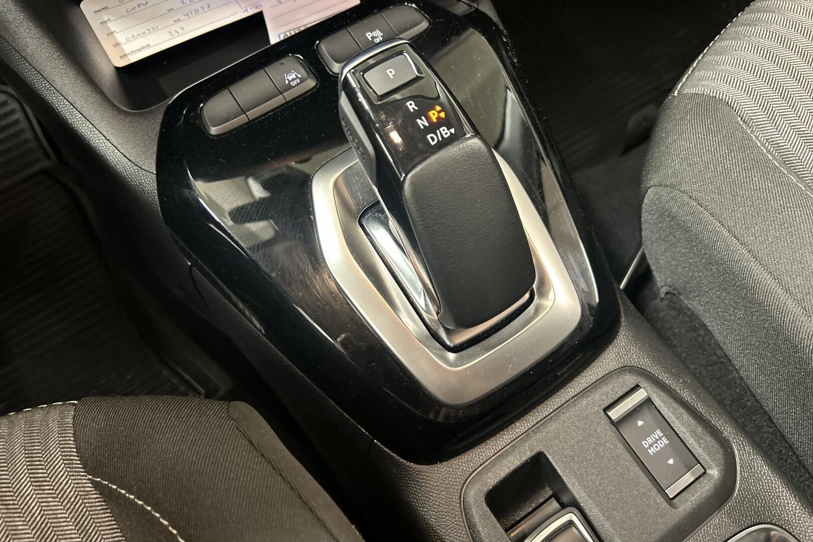 Opel Corsa-e iso kuva 19