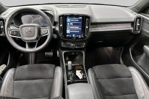 Volvo XC40 esikatselu 11