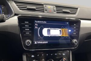 Skoda Superb esikatselu 14