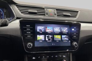 Skoda Superb esikatselu 17