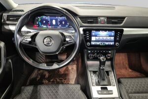 Skoda Superb esikatselu 1