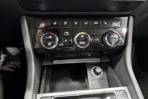 Skoda Superb esikatselu 20