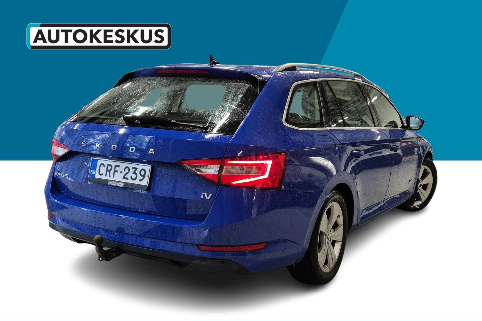 Skoda Superb iso kuva 2