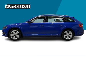 Skoda Superb esikatselu 8