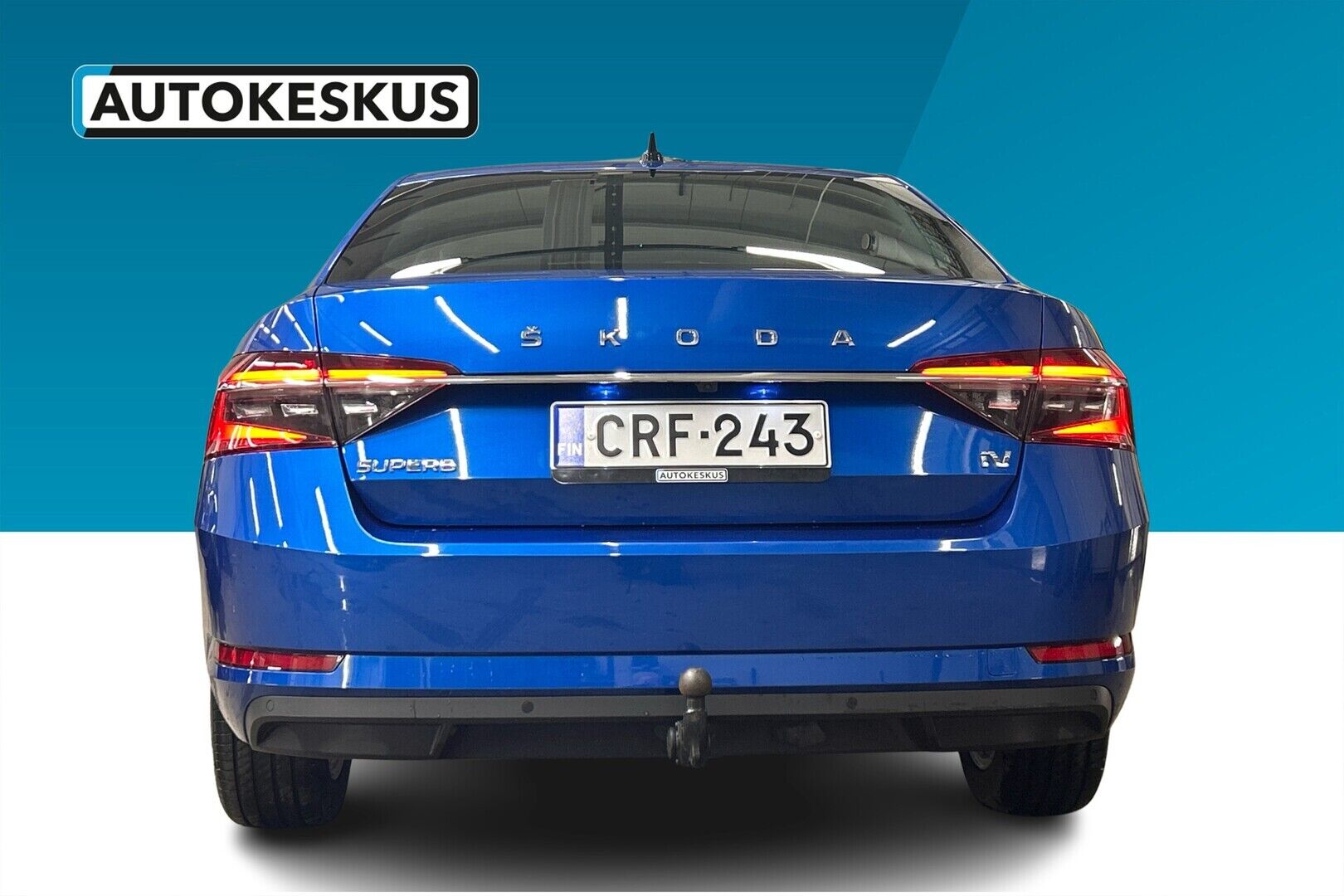 Skoda Superb iso kuva 3