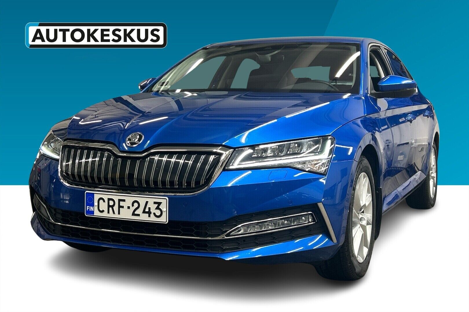 Skoda Superb iso kuva 0