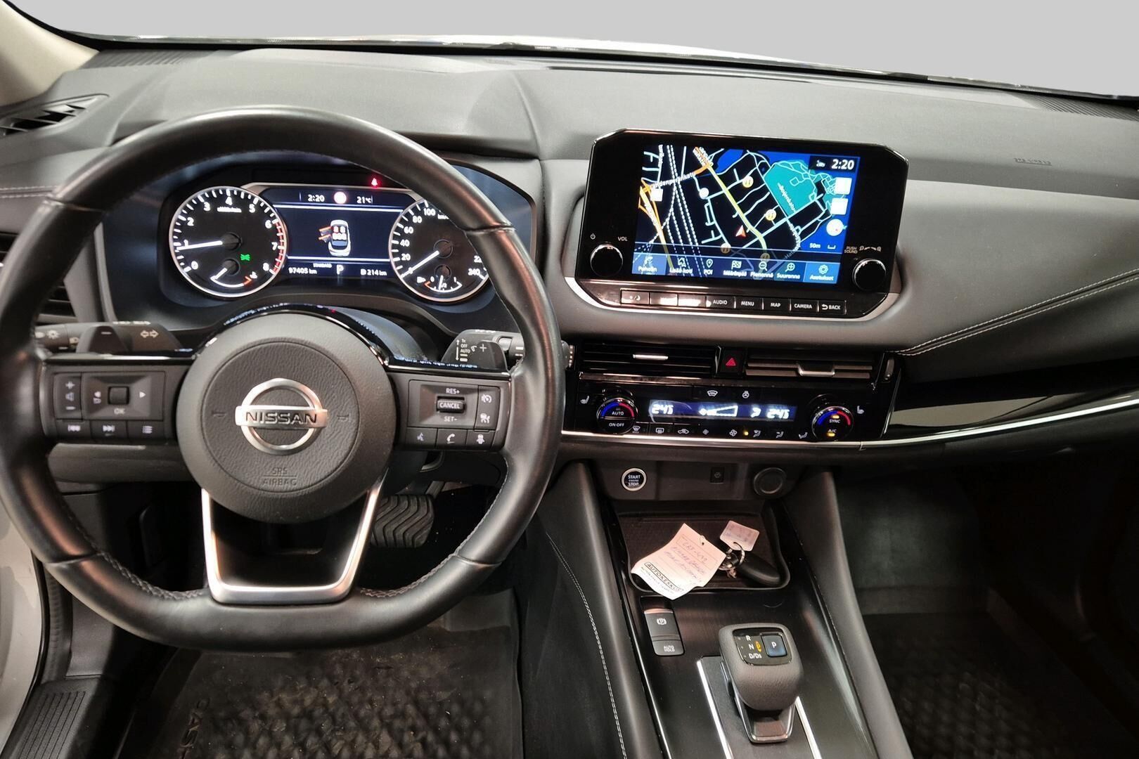 Nissan Qashqai iso kuva 11