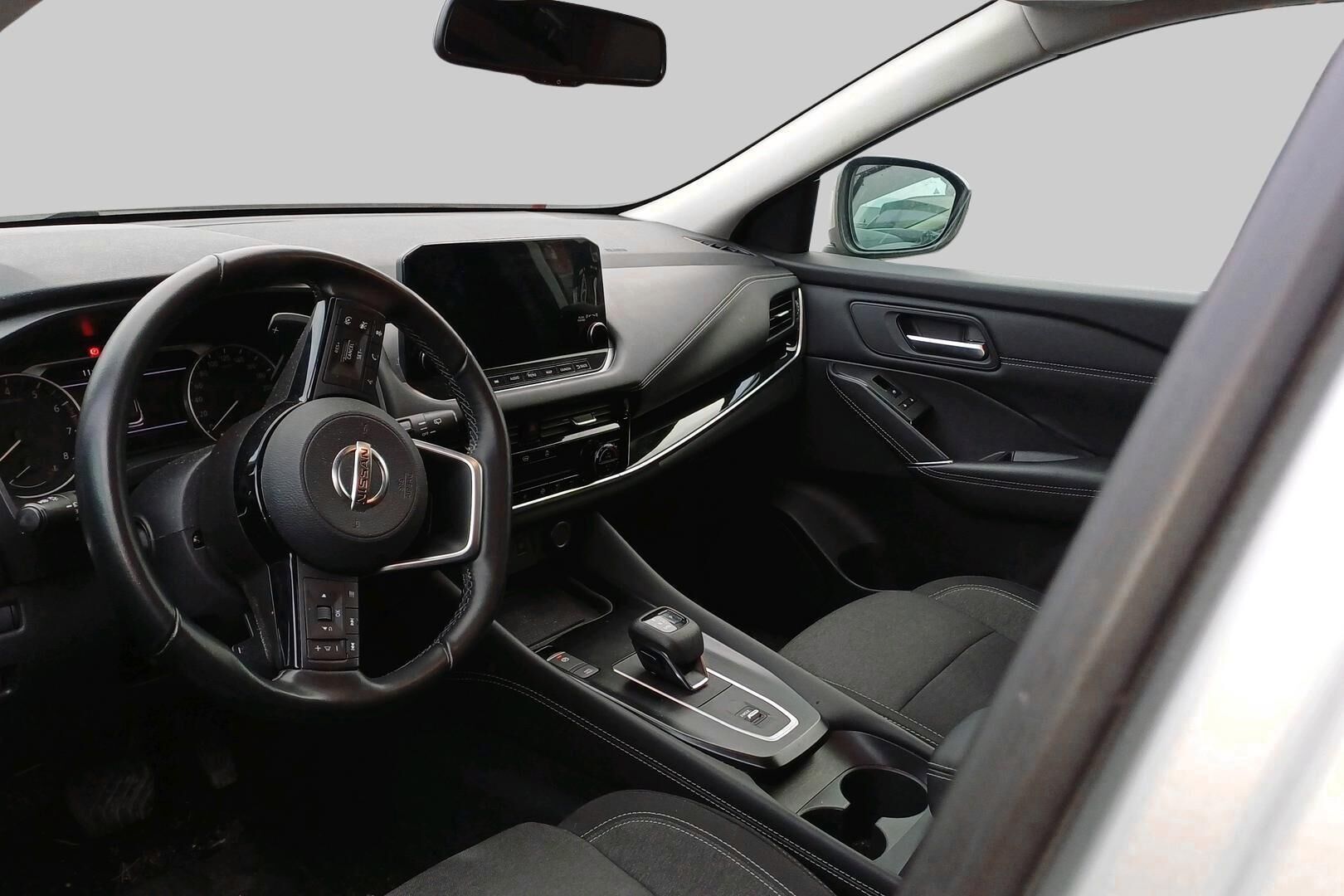 Nissan Qashqai iso kuva 2