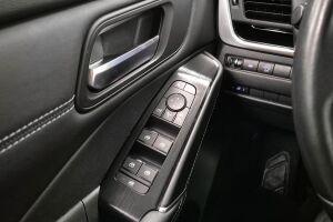 Nissan Qashqai esikatselu 20