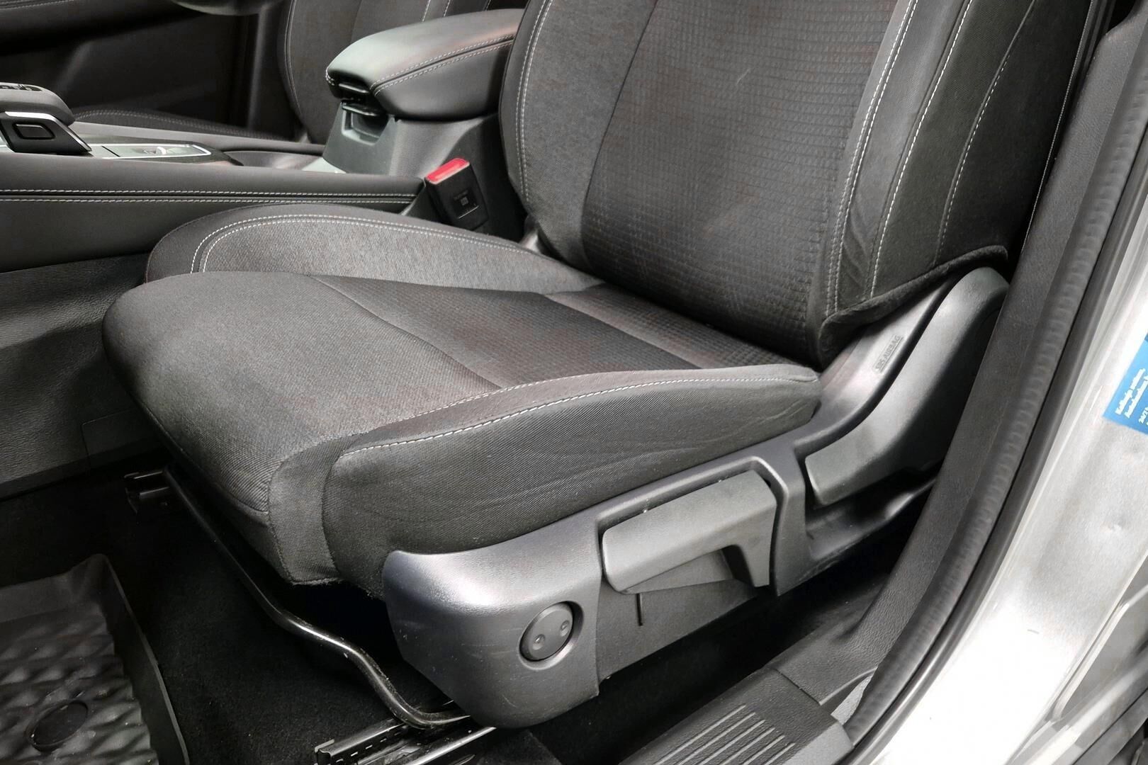 Nissan Qashqai iso kuva 22