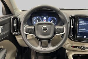 Volvo XC40 esikatselu 32