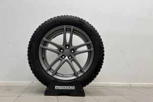 Volvo XC40 esikatselu 33
