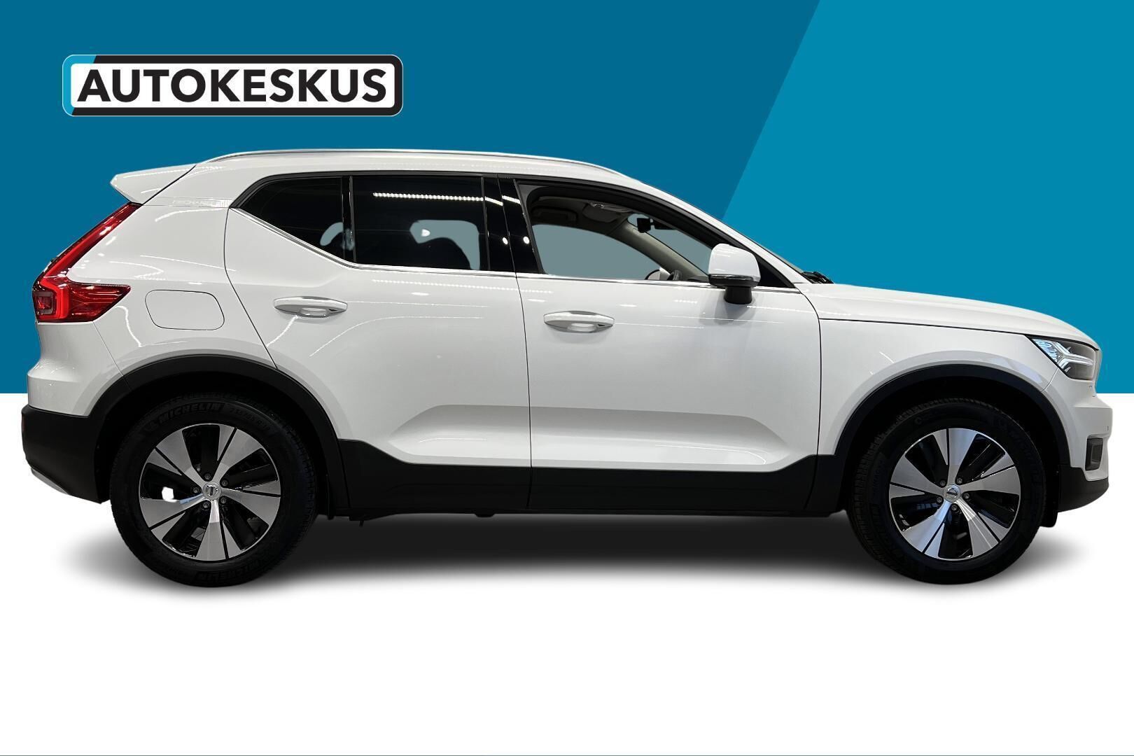 Volvo XC40 iso kuva 4