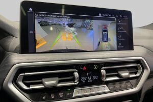 BMW iX3 esikatselu 16