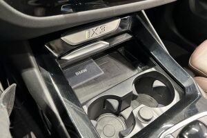 BMW iX3 esikatselu 20