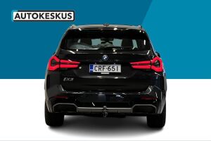 BMW iX3 esikatselu 6