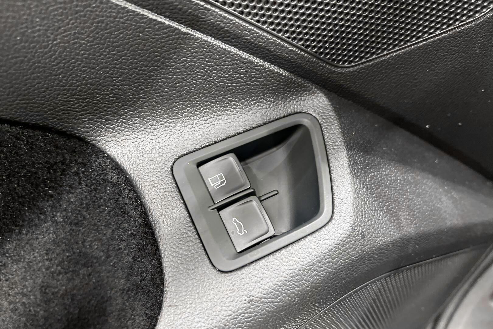 Volkswagen Passat iso kuva 26
