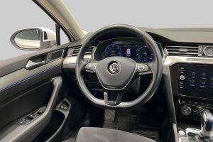 Volkswagen Passat esikatselu 28