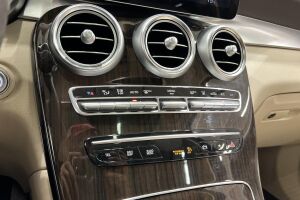 Mercedes-Benz GLC esikatselu 50