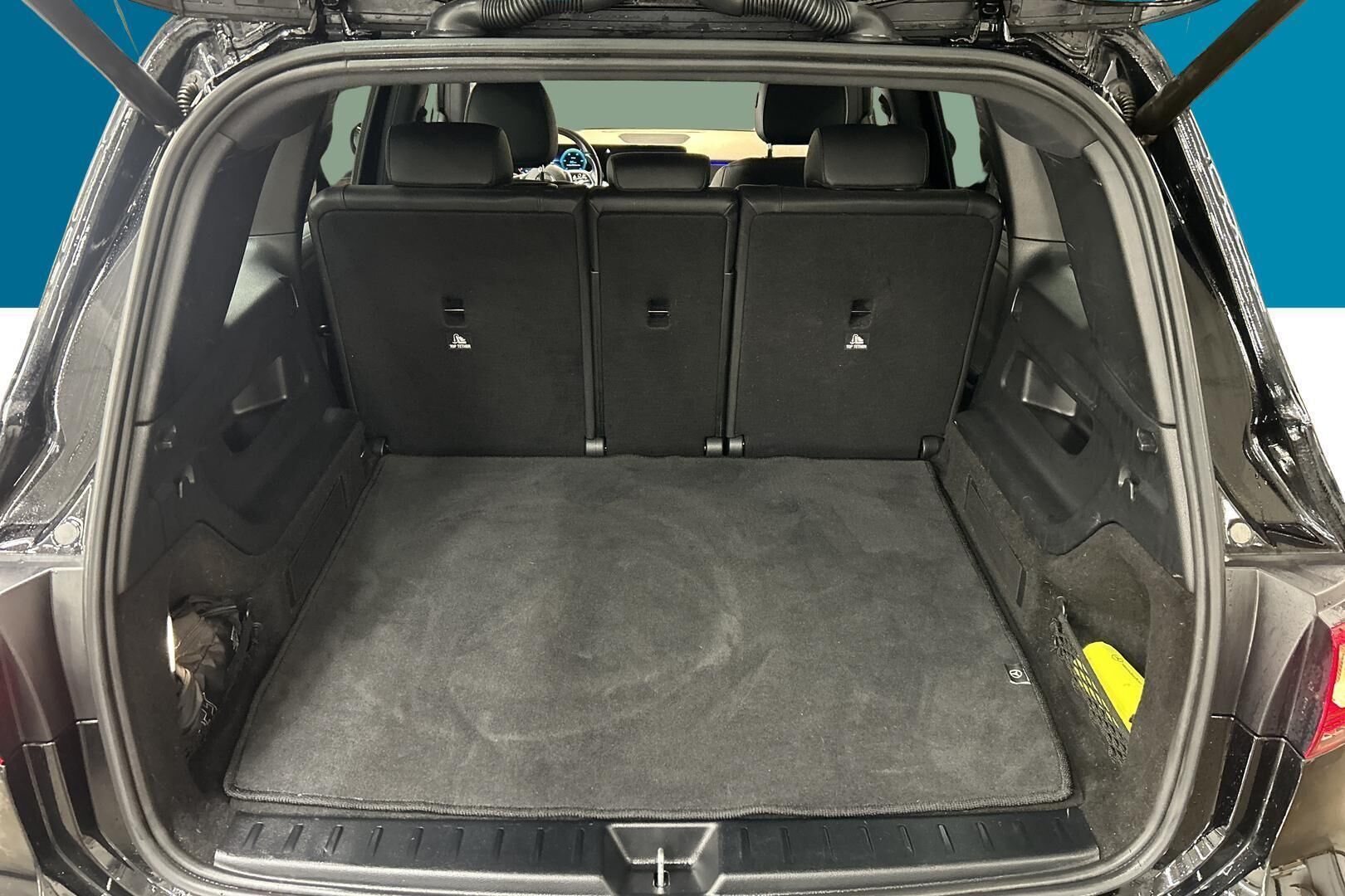 Mercedes-Benz EQB iso kuva 8