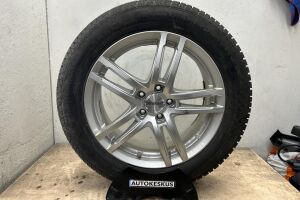 Mercedes-Benz EQB esikatselu 23