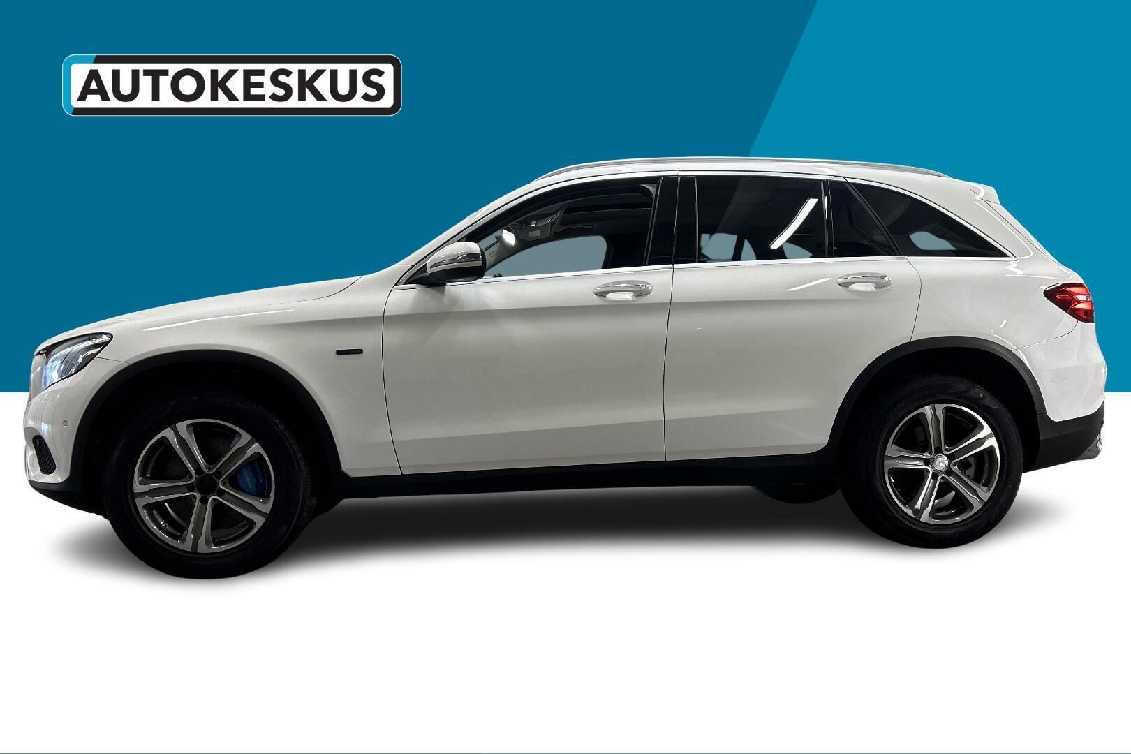 Mercedes-Benz GLC iso kuva 16