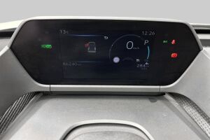 Toyota bZ4X esikatselu 13